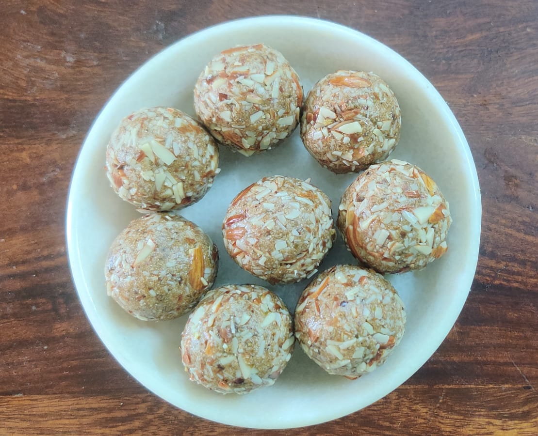 Kodo Millet Almond Laddoo - 460 Grams